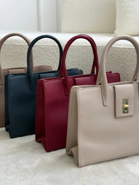 Bolsa com Fecho Metálico – Eloáh