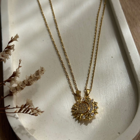 Cadenas waterproof the Moon and the Sun - comprar online