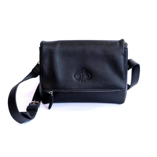 Cartera Komi de Kouro