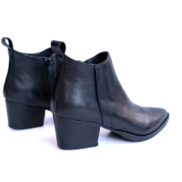 Botas valentina de kouro — imagen 3