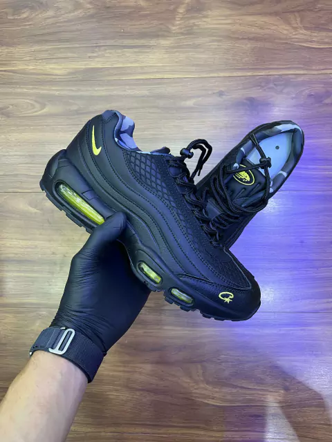 Corteiz x Air Max 95 "Tour Yellow" - comprar online