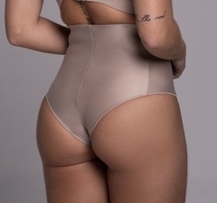 CALCINHA ALTA MODELADORA na internet