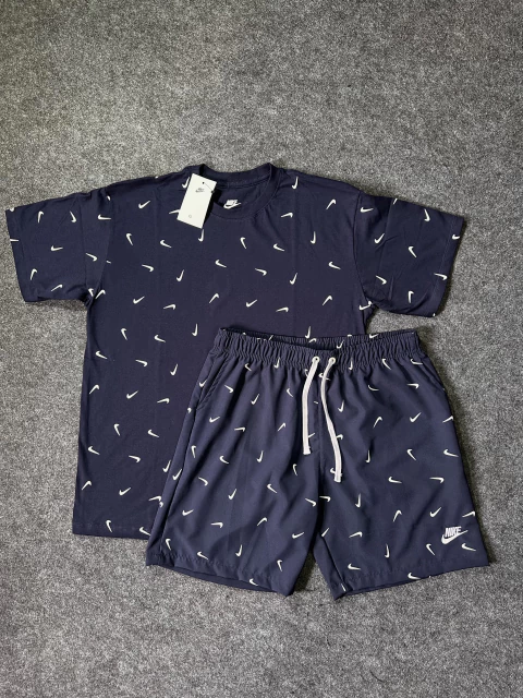 KIT CONJUNTO CHUVA DE NIKE - BORDADA - comprar online