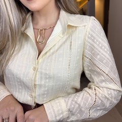 Camisa Luísa Amarelo Manteiga - comprar online