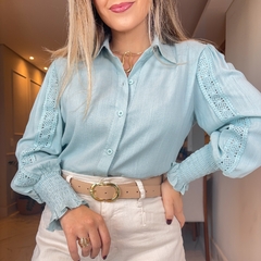 Camisa Amora com Manga Bufante Verde Água - loja online