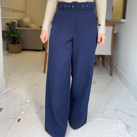 Calça Pantalona com Cinto Azul Marinho