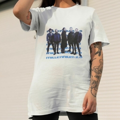 Camiseta Oversized Backstreet Boys Hey Millennium 2.0 - comprar online