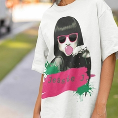 Camiseta Jessie J Chicle Branca - comprar online