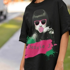 Camiseta Jessie J Chicle Preta - comprar online