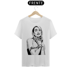 Camiseta Dua Lipa Contour P&B na internet