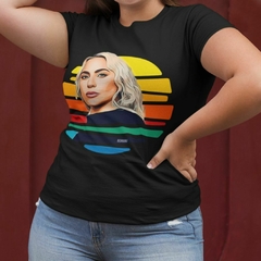 Camiseta Plus Size Lady Gaga Sol de Janeiro - comprar online
