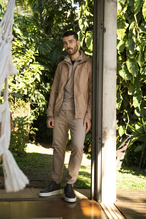 Kit Look Completo - Jaqueta Hunter + Suéter Meio Ziper Zurique + Calça Chino Adapt Tech