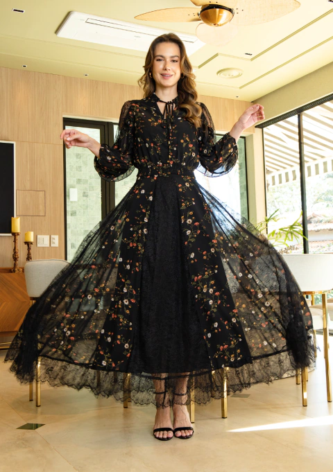 CONJUNTO CHLOE - PRETO C/ ESTAMPA FLORAL (BARRADO RENDA)