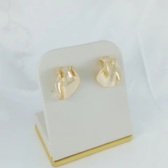 2052 - BRINCO GEOMETRICO 2 CM BIJU MINIMALISTA ELEGANCE DOURADO