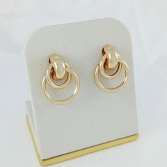 2069 - BRINCO NÓ 2,5 CM BIJU MINIMALISTA ELEGANCE DOURADO