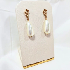 1309 - Brinco Maxi Biju Dourado - Gota Pérola - comprar online