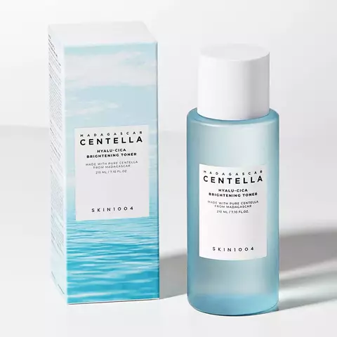 Toner Facial Hyalu-Cica Brightening 210ml - Skin1004