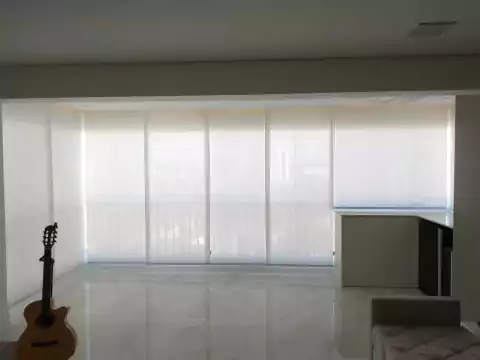 Persiana Cortina Tela Solar 5% 1,30x1,40 Varanda Sacada - comprar online