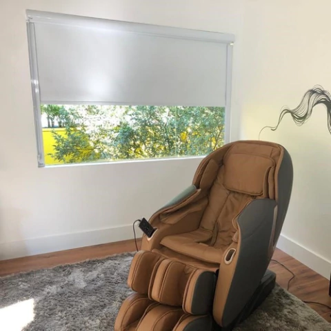 Persiana Caixa Box Rolô 100% Blackout - Para Quarto - comprar online