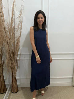 VESTIDO LONGO JULIA EM VISCOSE COM GOLA REDONDA E FENDA LATERAL - loja online