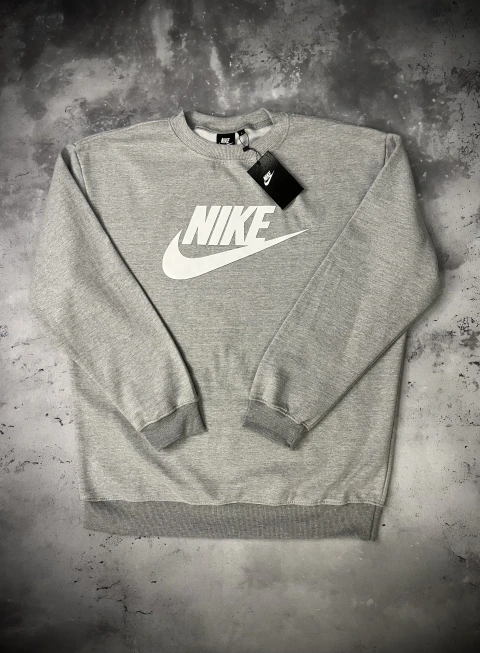 Moletom Careca NK Club Fleece Cinza