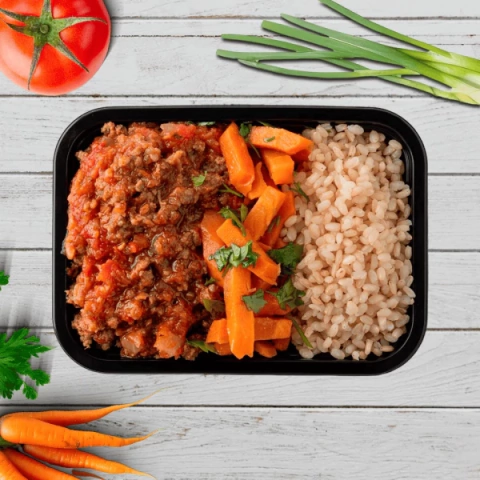 Arroz Integral com Músculo Moído e Cenoura - comprar online