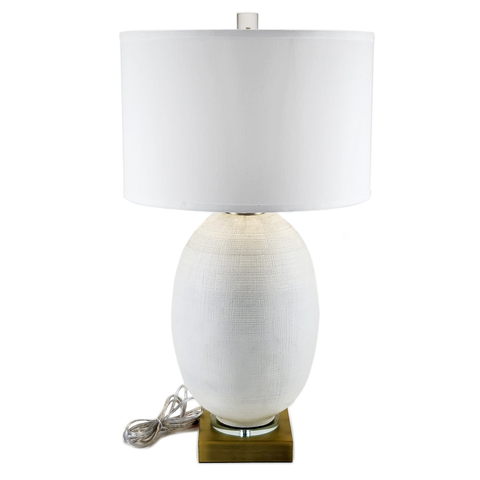 Abajur de Mesa em Resina Branca e Metal com Cúpula de Tecido