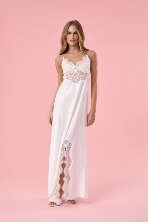 Bouquet Camisola Longa Decote Cetim - comprar online