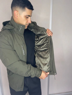 Campera de Hombre 2 en 1 Verde Oscuro - tienda online
