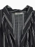 Blusa Pull & bear T:S en internet