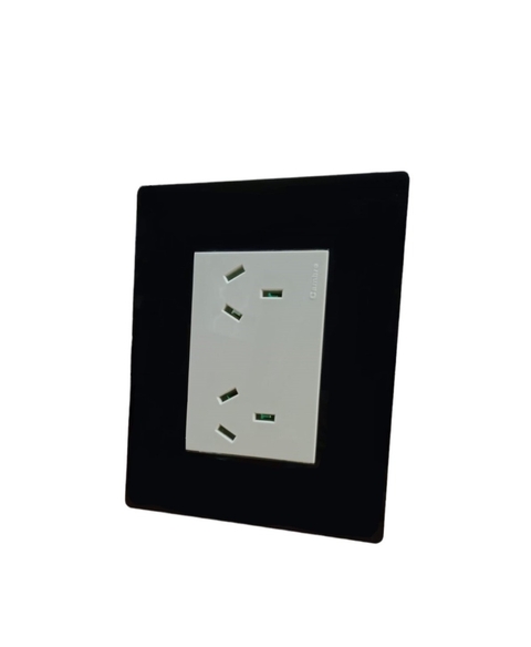 LLAVE ARMADA TOMACORRIENTE DOBLE 10A BLANCO BAUHAUS + TAPA ARTE ORO NEGRO (CAMBRE)