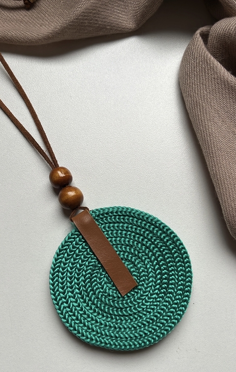 Colar Regulável Mandala Corda Náutica Verde Tiffany - comprar online