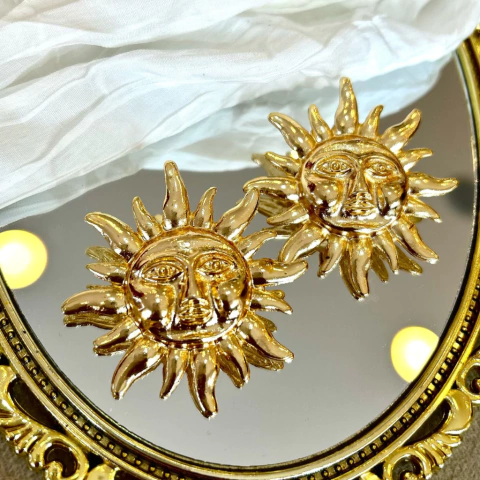 Brinco premium - GARANTIA 1 ANO NO BANHO