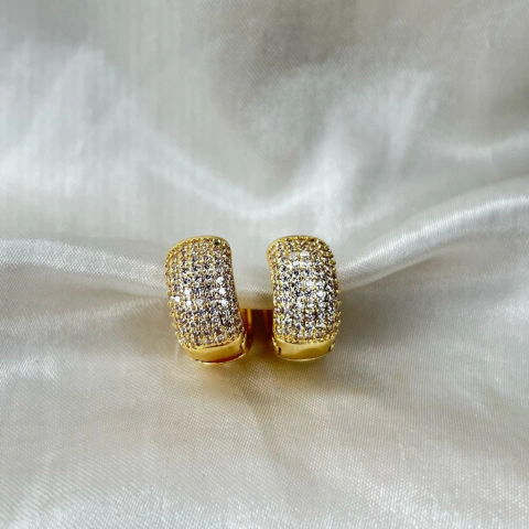 Argolinha Cravejada - Folheado a Verniz e Ouro 18K