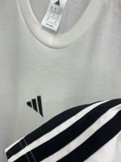 Camiseta Adidas Essentials - comprar online