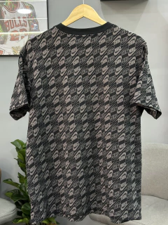 Camiseta Nike Freak Preta na internet