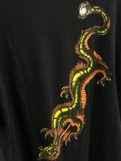 Camiseta High x Peace Dragon - Giro Fácil