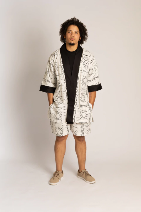 Conjunto Kimono e Shorts - Estampa Amani