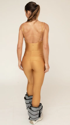 Calça Legging Recortes Caramelo na internet