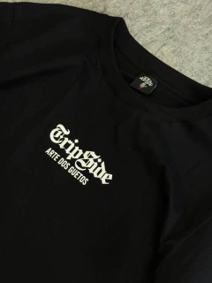 Imagem do Camiseta Básica Tripside “Celestial” - Preta