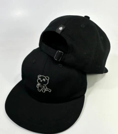 BONÉ SIX PANEL URSO PRETO (ABA FLEXÍVEL) - comprar online