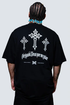 Camiseta Plus Size Chronic/Dexter Obrigado Deus Por Me Guiar - Preta