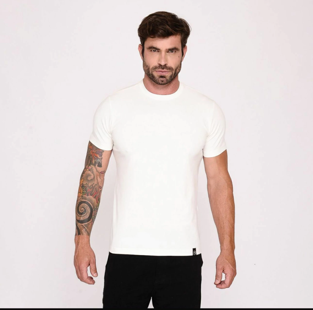 Camiseta lisa malha Peruana RHANNYS