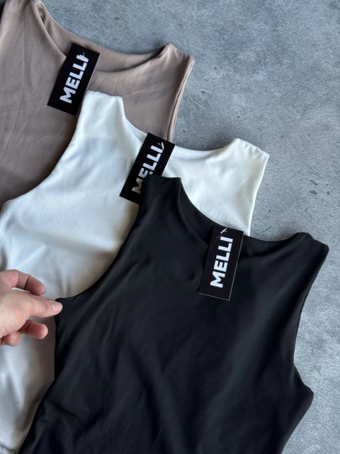 Musculosa modal soft corta
