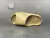 Adidas Yeezy Slide Earth Brown na internet
