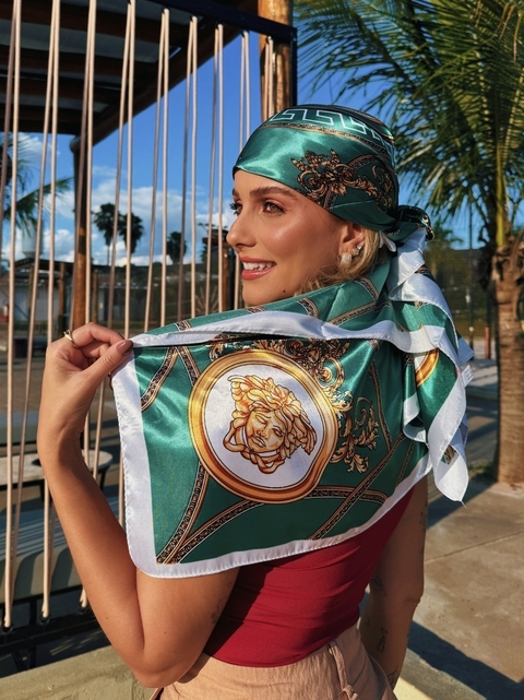 Lenço Realeza