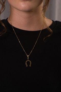 Colar Ferradura da Sorte banhada ouro 18k – Amuleto Maria Petiti - loja online