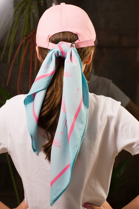 Lenço Cavalgada de Sonhos – Tiffany & Rosa Petiti - comprar online