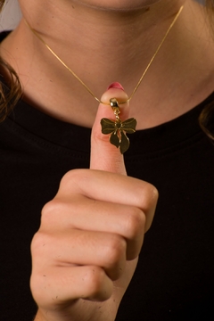 Colar Feminino Laço Dourado com Zircônia – Banhado a Ouro 18K, Delicado e Exclusivo na internet