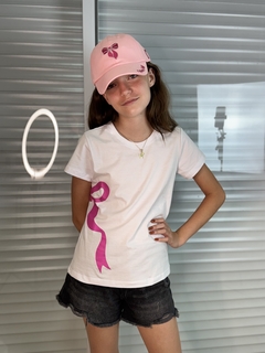 Camiseta Laço dos Sonhos – Estampa Coquette Cowgirl | Maria Petiti - MariaPetiti.store